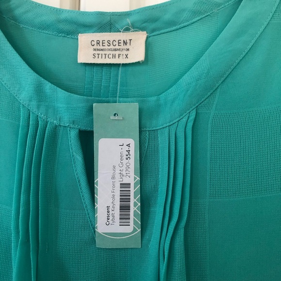 NWT Pretty keyhole blouse by Crescent StitchFix L - Picture 3 of 6